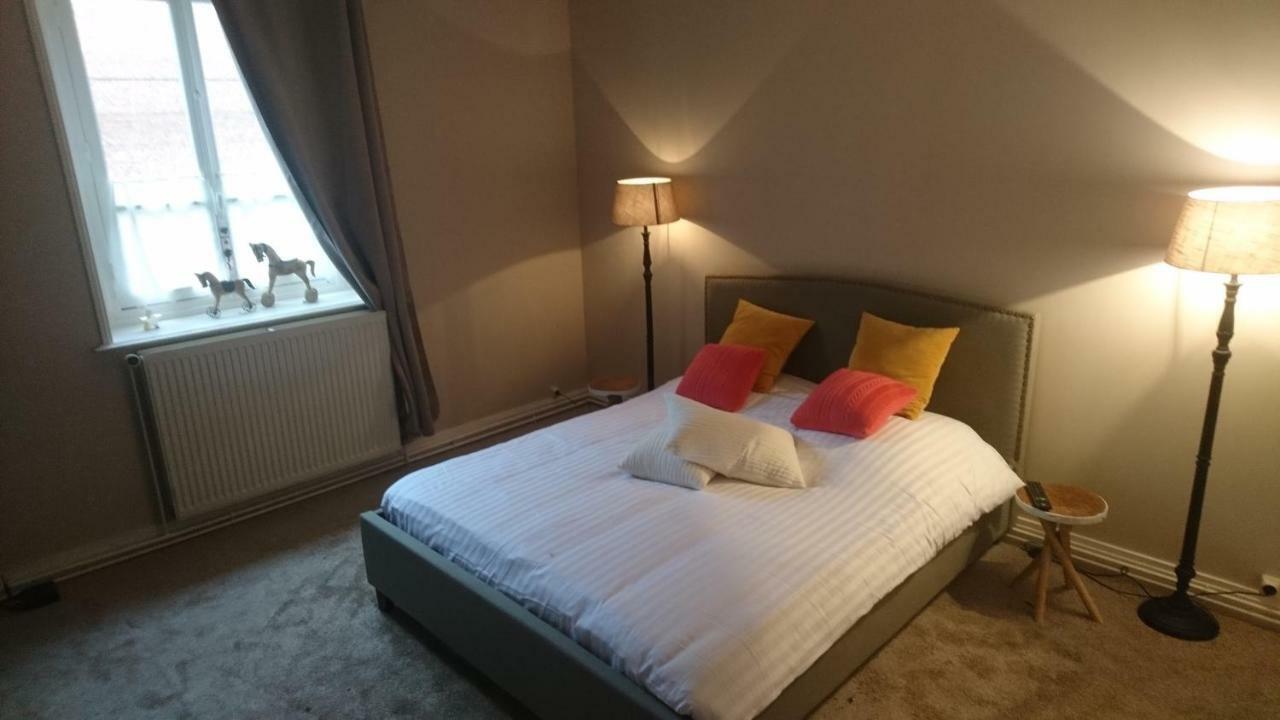 Appartement Au pied du Beffroi à Arras Extérieur photo